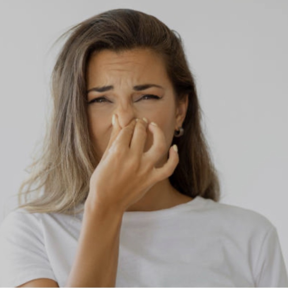 Tips to get cigarette smoke out of your bags you buy from other sellers on Posh